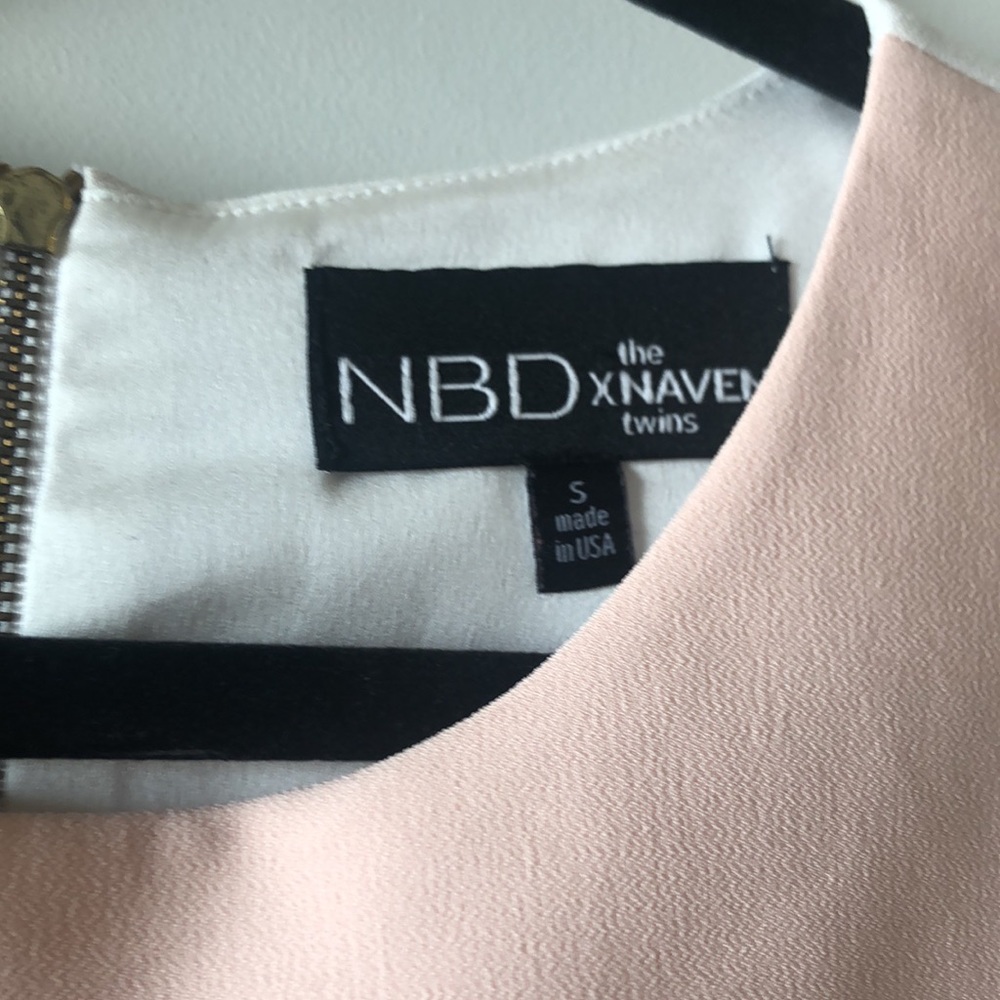 NBD x Naven crop top - Picture 2 of 4